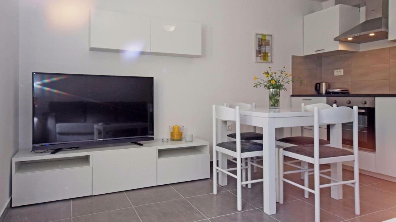 Apartments Mare โวดีเซ ภายนอก รูปภาพ